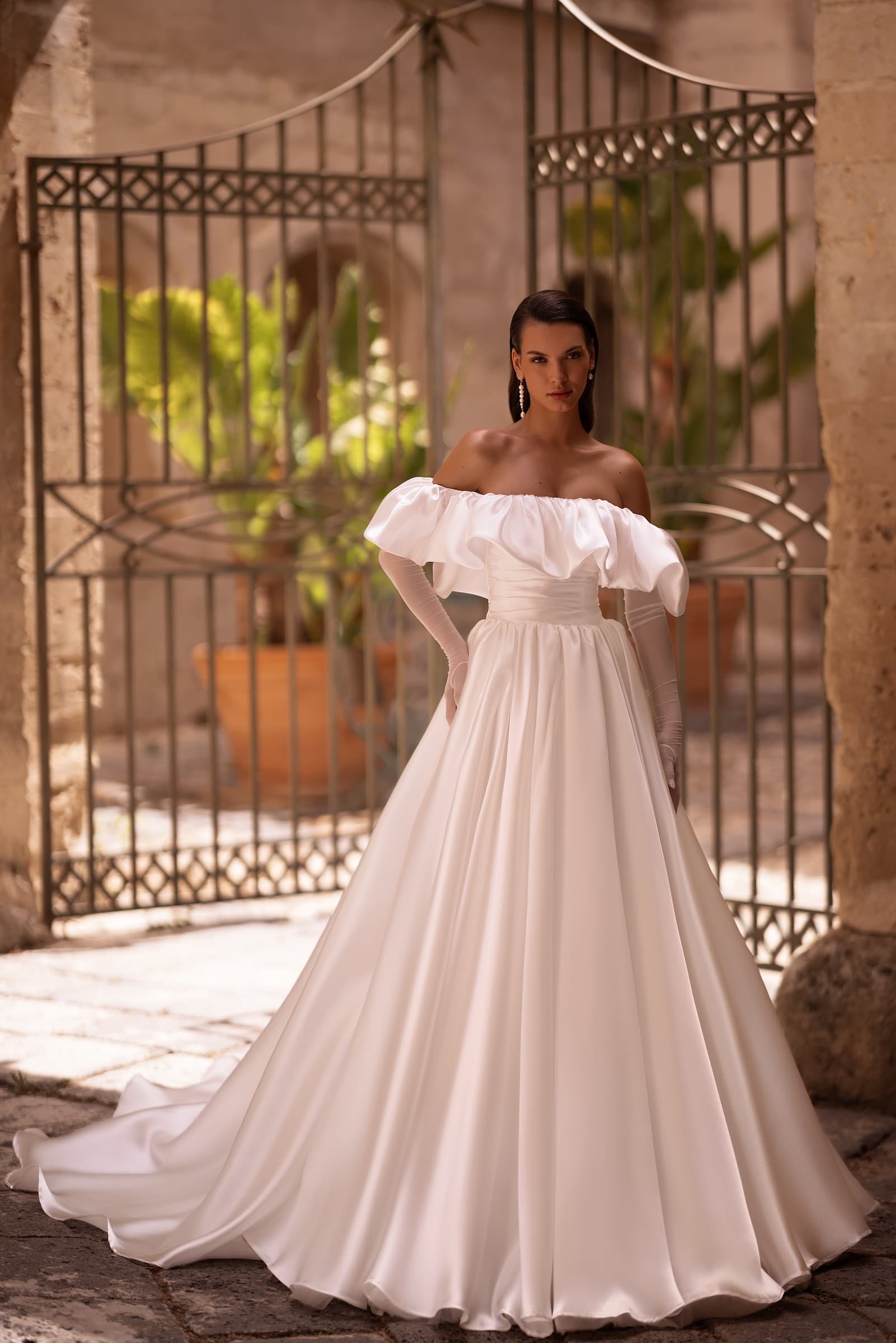 Look 1