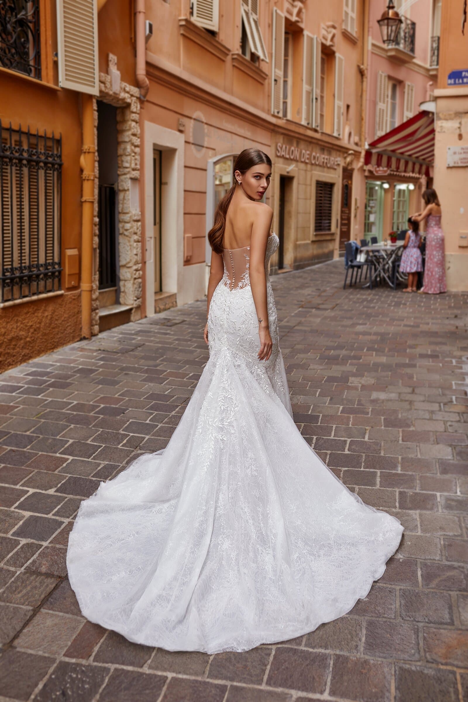 Style 875